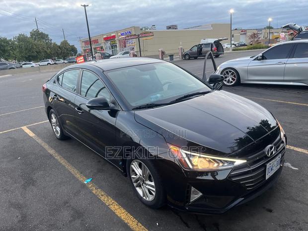 Hyundai Elantra SE 2019 Black