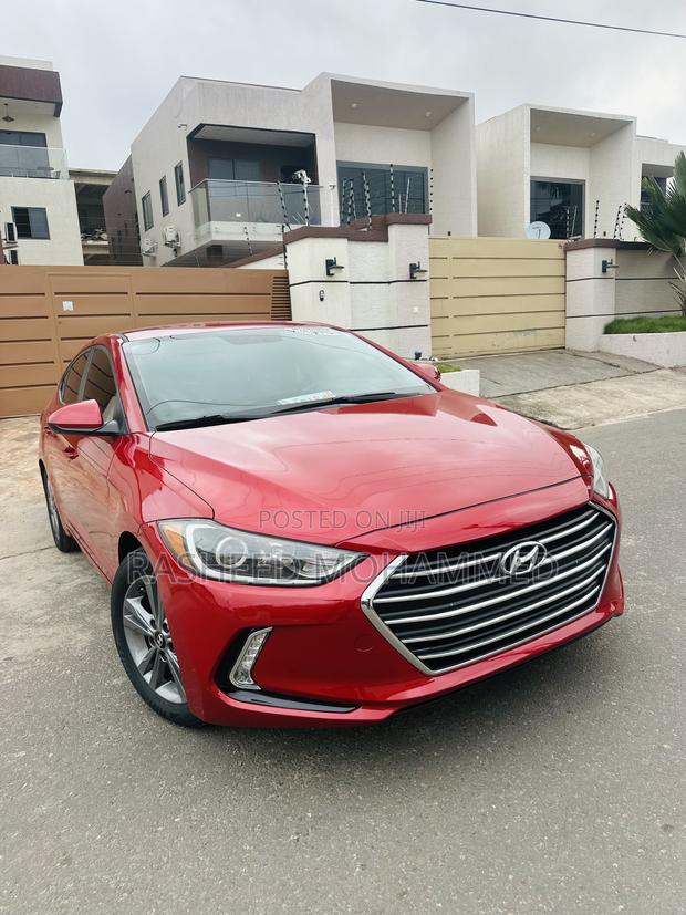 Hyundai Elantra SE Sedan FWD (2.0L 4cyl 6M) 2017 Red