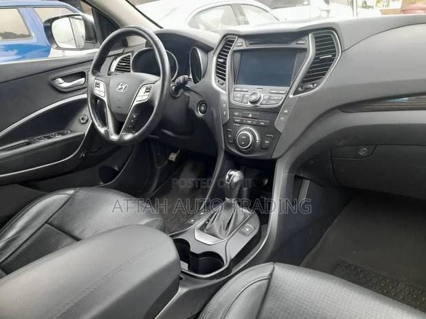 Hyundai Santa Fe 2015 White