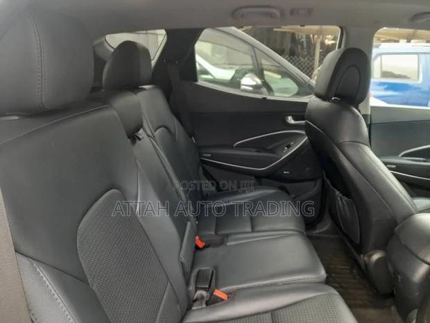 Hyundai Santa Fe 2015 White