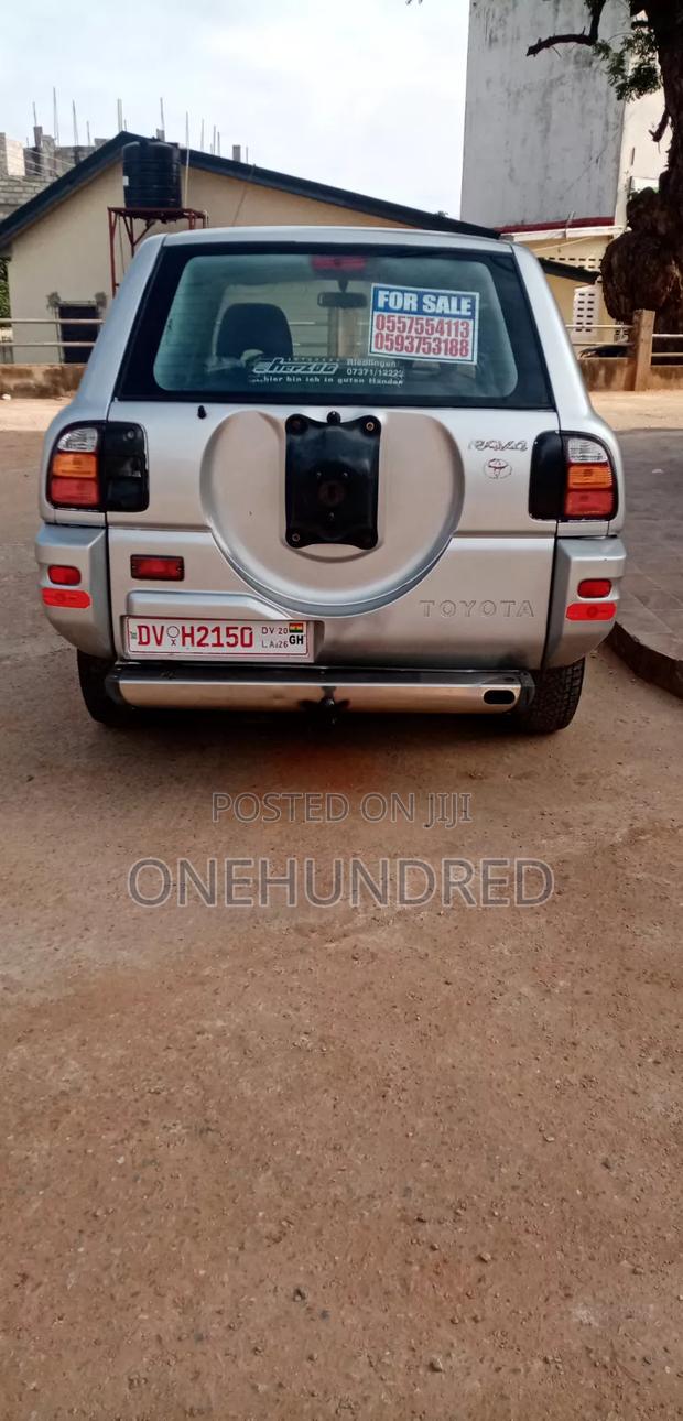 Toyota RAV4 Base 4x4 1999 Silver