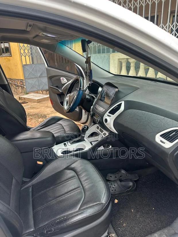 Hyundai Tucson 2015 White