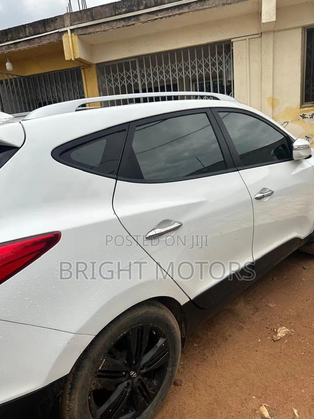 Hyundai Tucson 2015 White