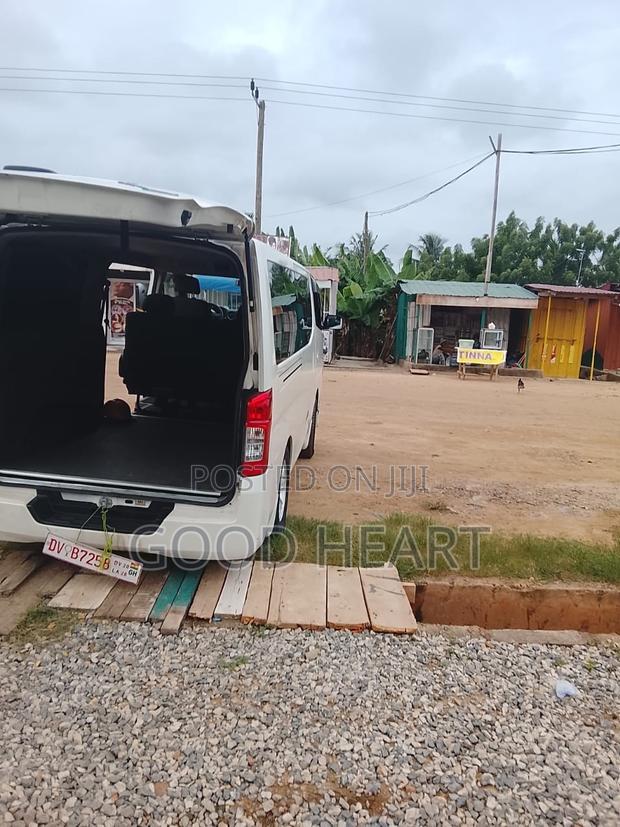 Nissan NV350 2014 White