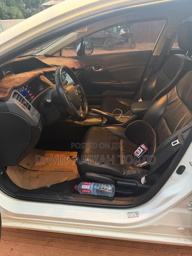 Honda Civic Sedan LX 2013 White