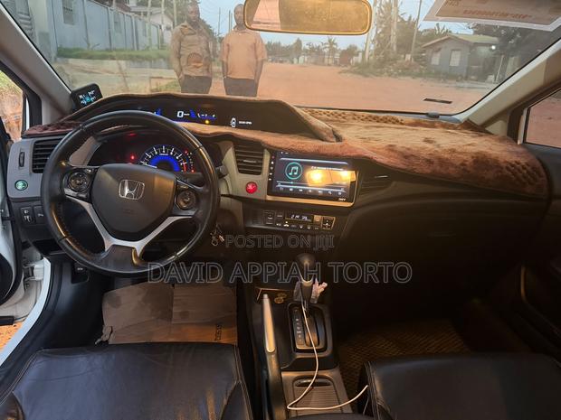 Honda Civic Sedan LX 2013 White