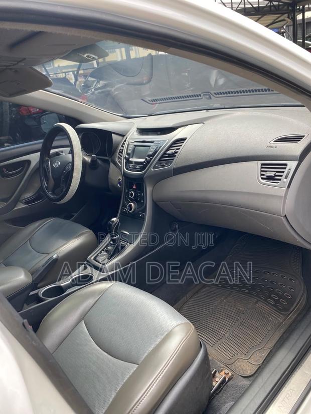 Hyundai Elantra 2014
