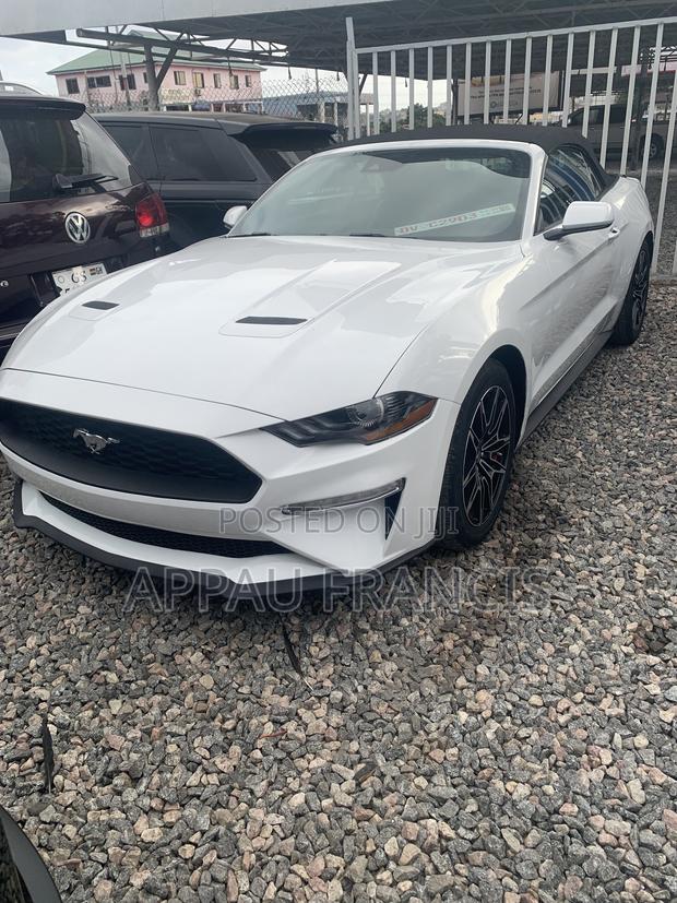 Ford Mustang GT Premium Convertible 2018 White