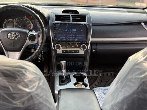 Toyota Camry 2014 Gray