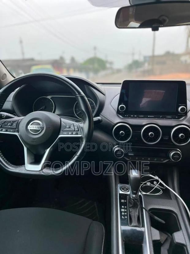 Nissan Sentra SV 2021 Blue