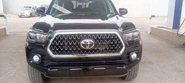 Toyota Tacoma 2020 Black