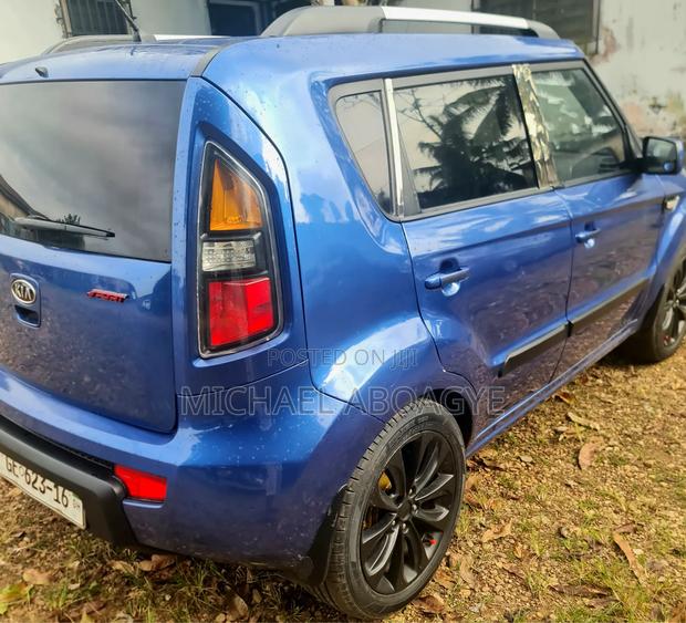 Kia Soul 2011 Blue