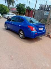 Nissan Versa 1.6 SV 2016 Blue for sale