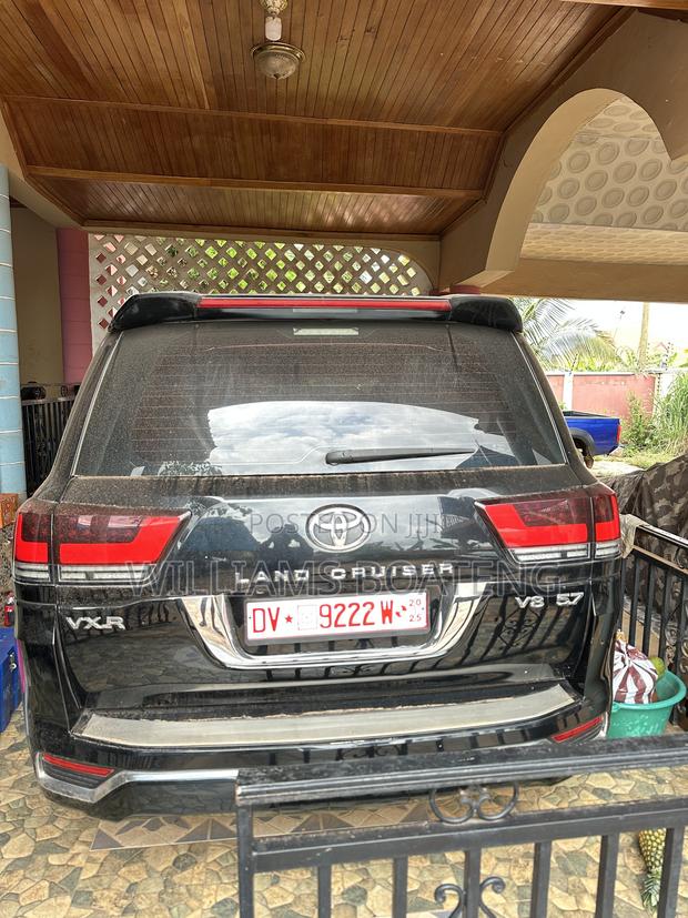 Toyota Land Cruiser 4.6 V8 VX-R 2015 Black