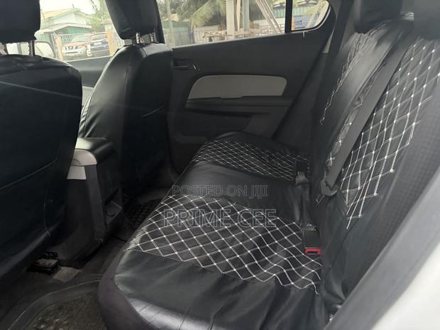 Chevrolet Equinox 2010 White
