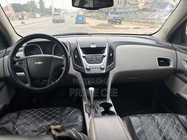 Chevrolet Equinox 2010 White