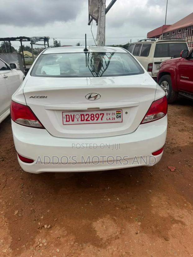 Hyundai Accent 2017 White