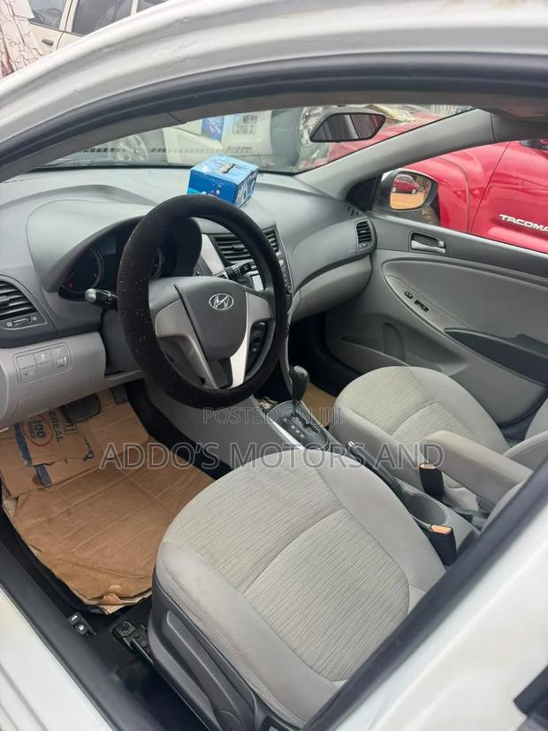 Hyundai Accent 2017 White