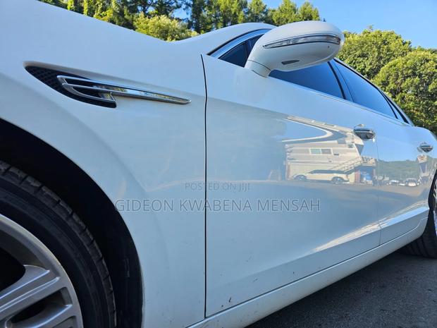 Bentley Flying Spur 2016 White
