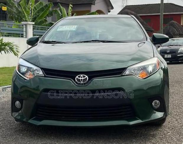 Toyota Corolla L 4dr Sedan (1.8L 4cyl 4A) 2015 Green