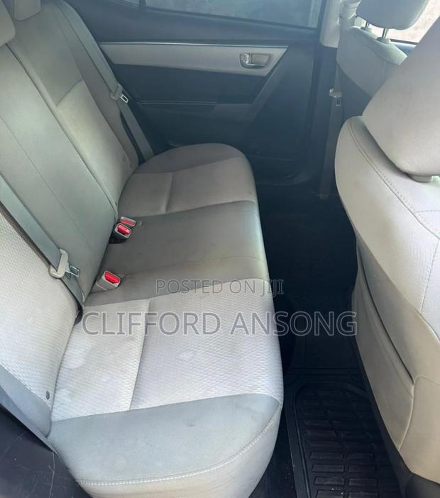Toyota Corolla L 4dr Sedan (1.8L 4cyl 4A) 2015 Green