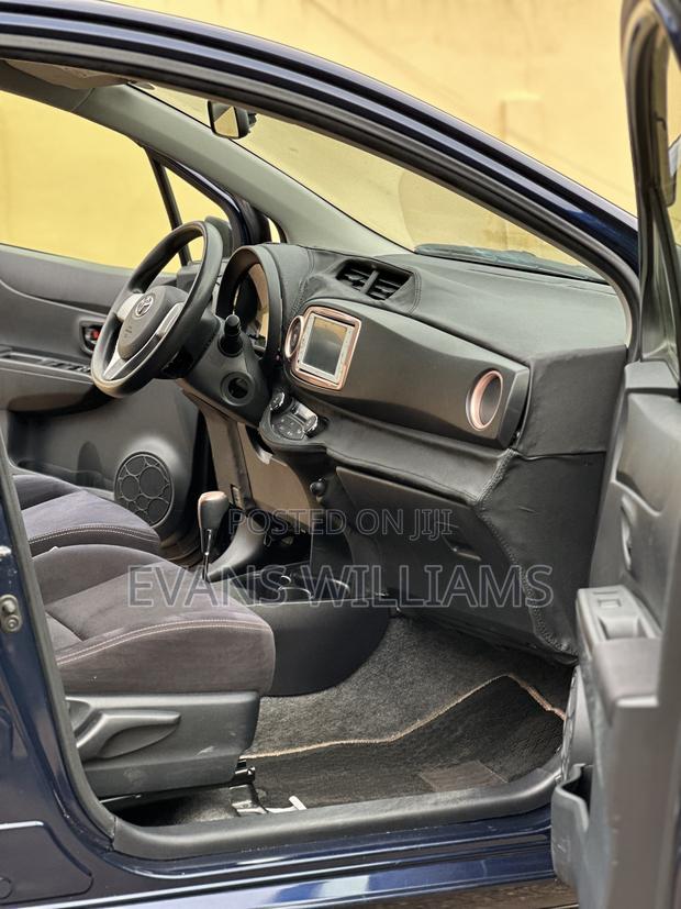 Toyota Vitz 1.5 FWD 3dr 2013
