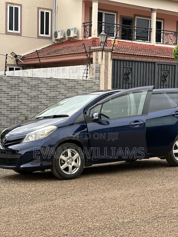 Toyota Vitz 1.5 FWD 3dr 2013