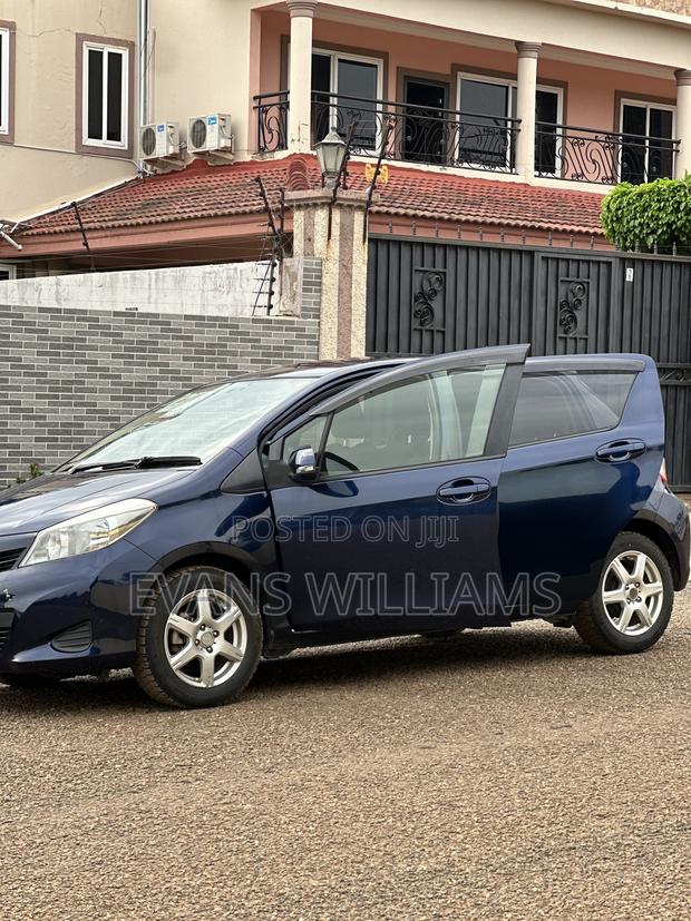 Toyota Vitz 1.5 FWD 3dr 2013
