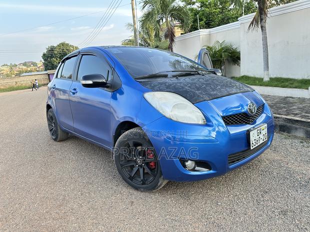 Toyota Vitz 1.3 AWD 3dr 2010 Blue