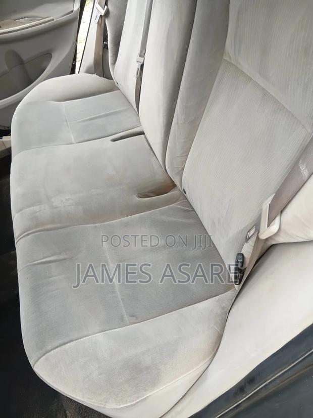 Toyota Corolla 2012 Gray