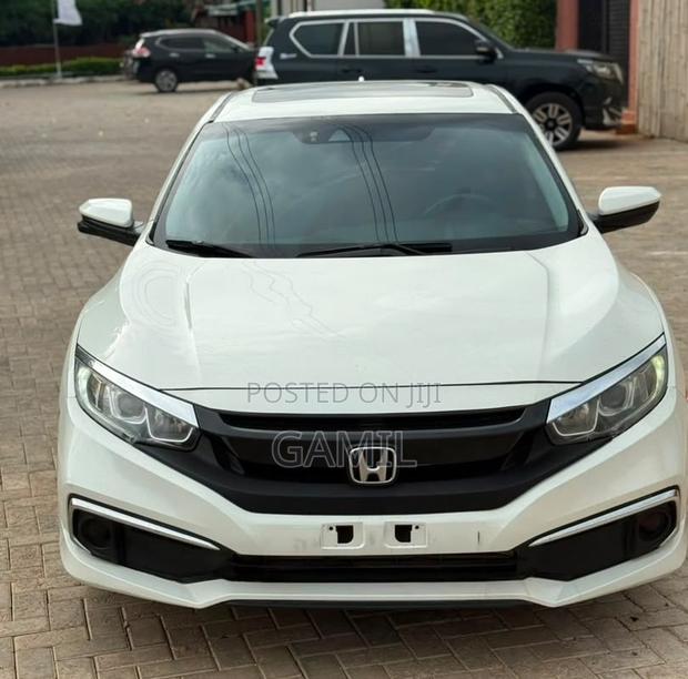 Honda Civic EX Sedan 2020 Off white