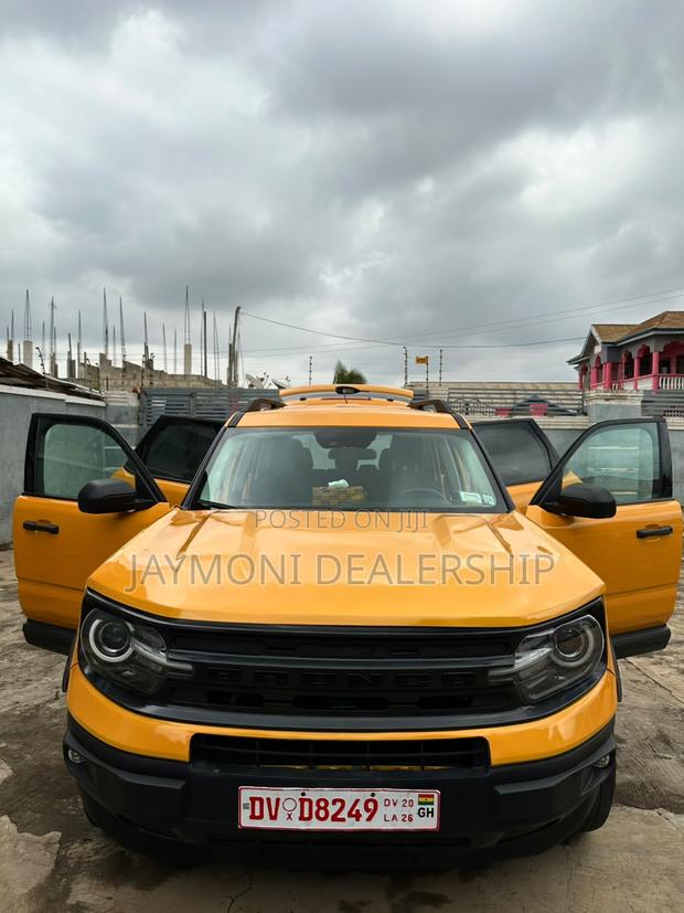 Ford Bronco 2023 Yellow