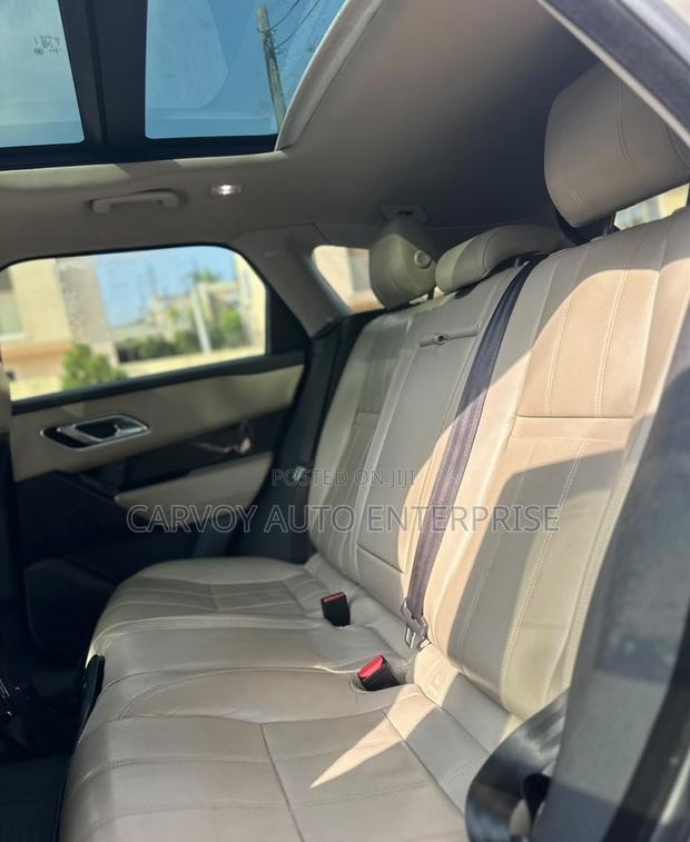 Land Rover Range Rover Velar P380 SE R-Dynamic 4x4 2018 Gold