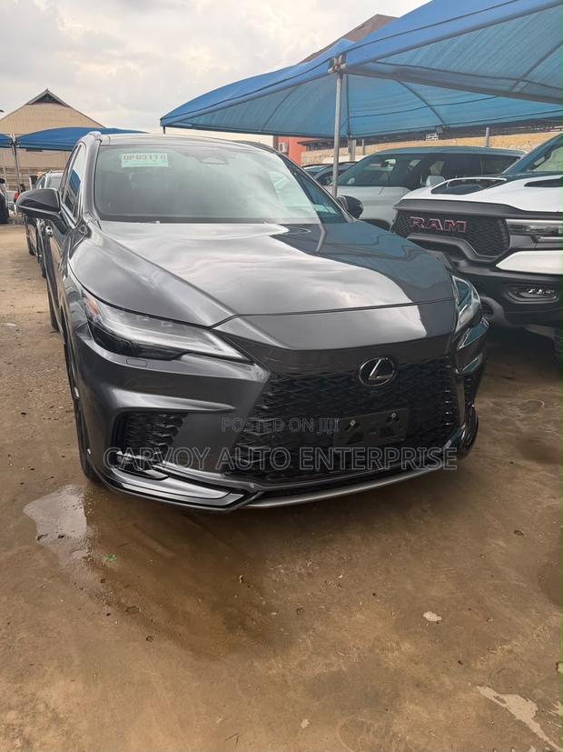 Lexus RX 500h F SPORT Performance AWD 2024 Gray
