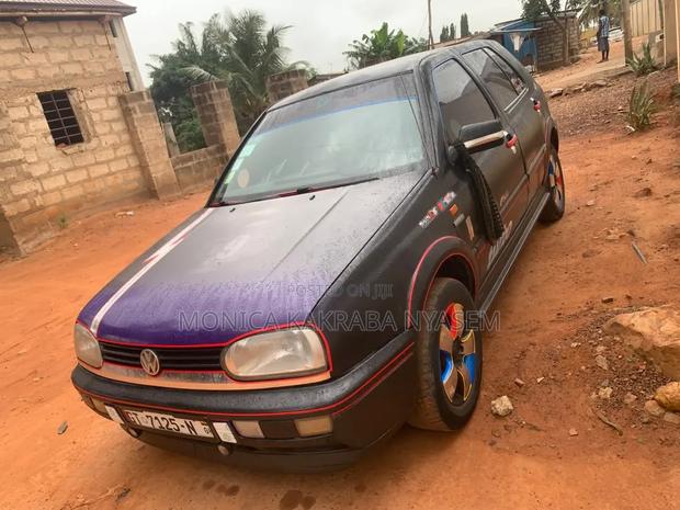 Volkswagen Golf 1.6 2001 Black