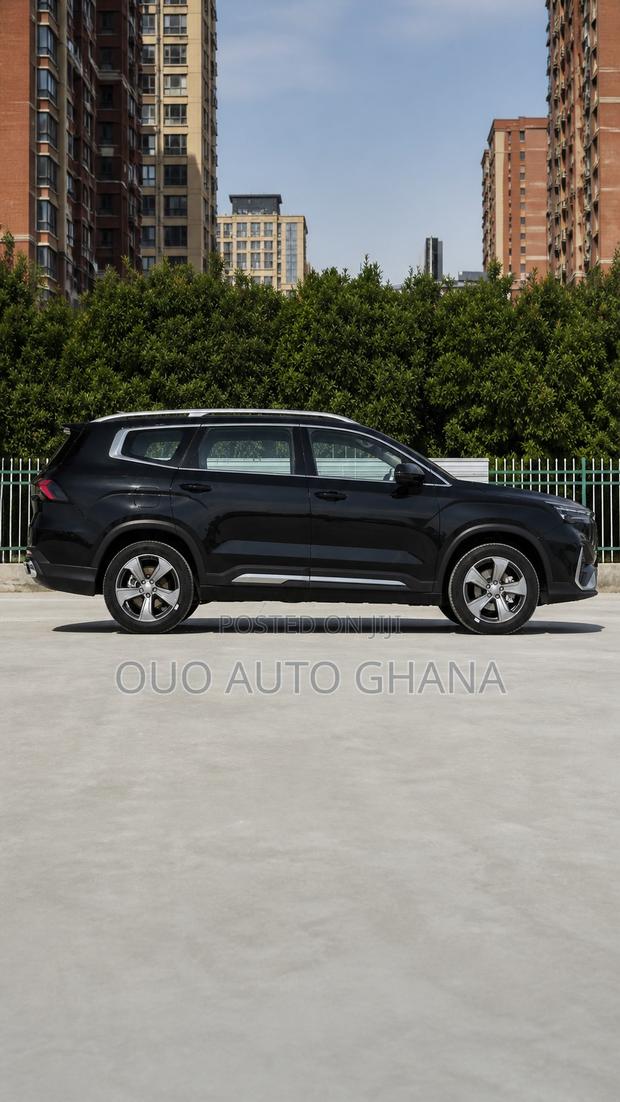 Geely Okavango 2025 Black