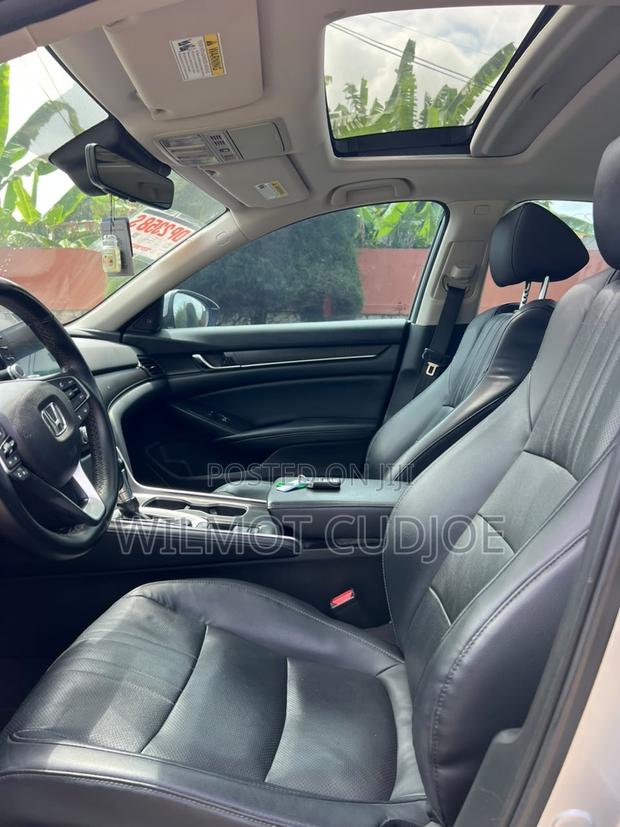 Honda Accord 2019 Silver