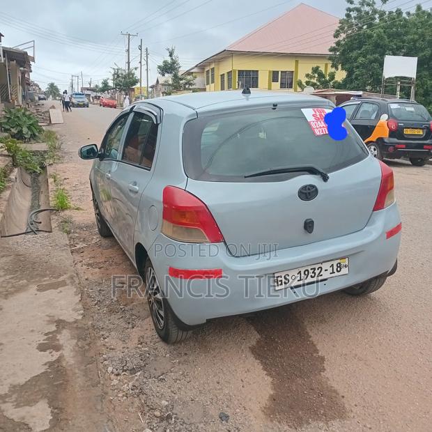 Toyota Vitz 2012