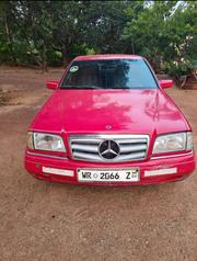 Mercedes-Benz 220 2002 Red for sale