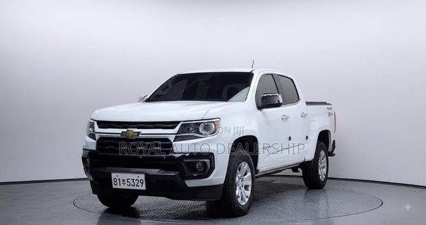 Chevrolet Colorado 2021 White