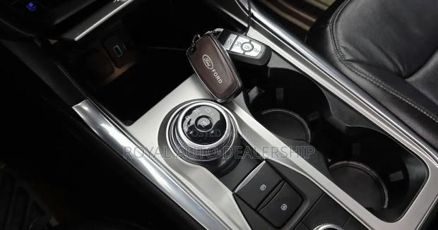 Ford Explorer Limited 4x4 2020 White