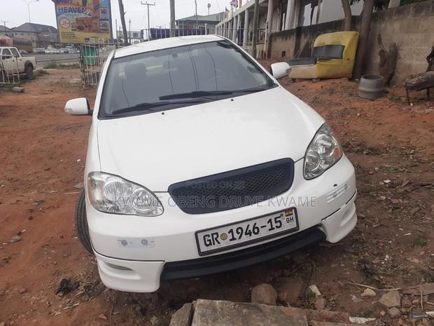 Toyota Corolla 2006 White