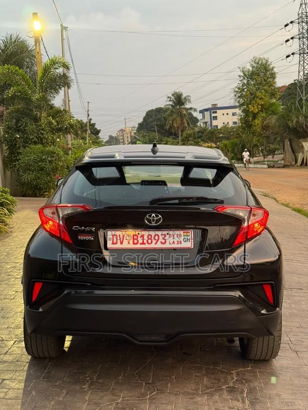 Toyota C-HR XLE FWD 2019 Black