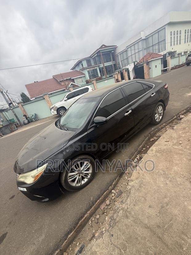Toyota Camry SE 4dr Sedan (2.5L 4cyl 6A) 2016 Black