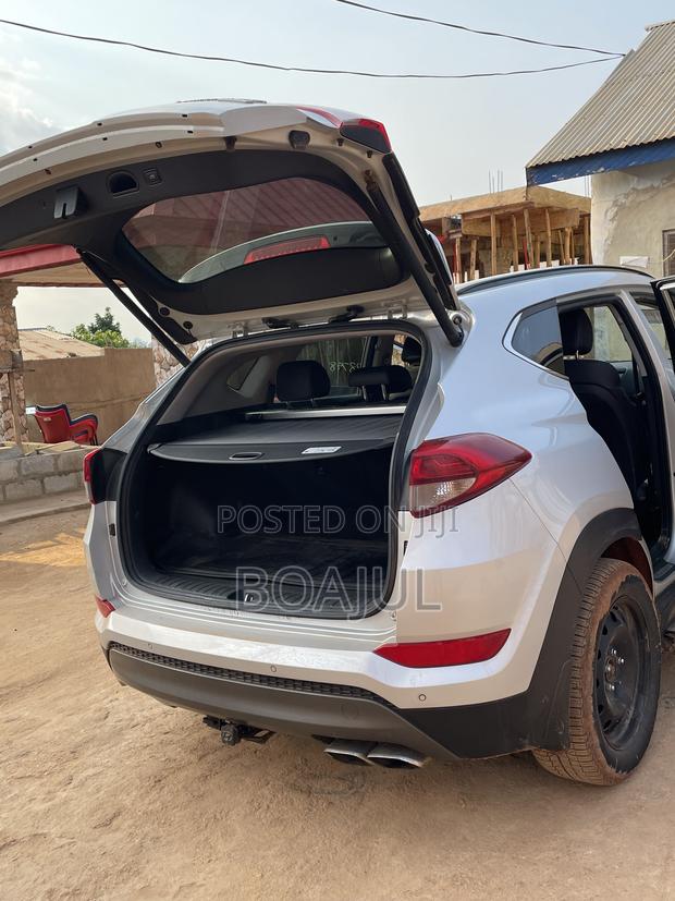 Hyundai Tucson Limited AWD 2016 Gray