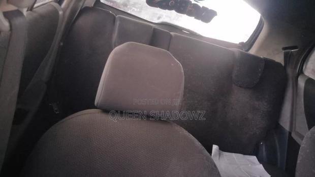 Toyota Vitz 2010 Gray