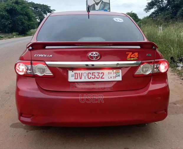 Toyota Corolla 2013 Red
