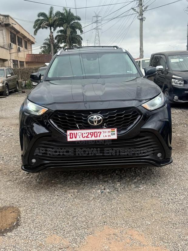 Toyota Highlander Platinum AWD 2023 Blue