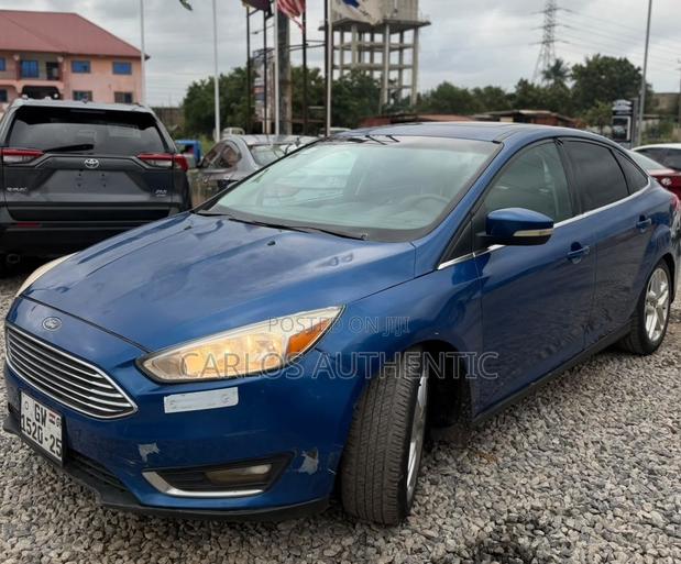 Ford Focus 2018 Blue
