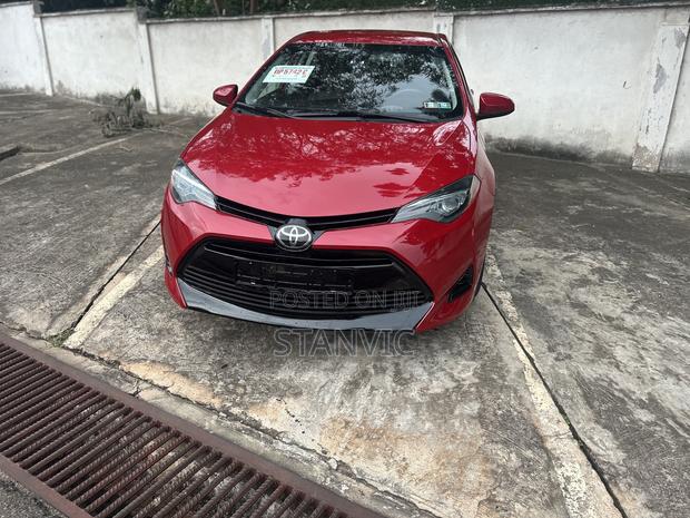 Toyota Corolla LE (1.8L 4cyl 2A) 2019 Red
